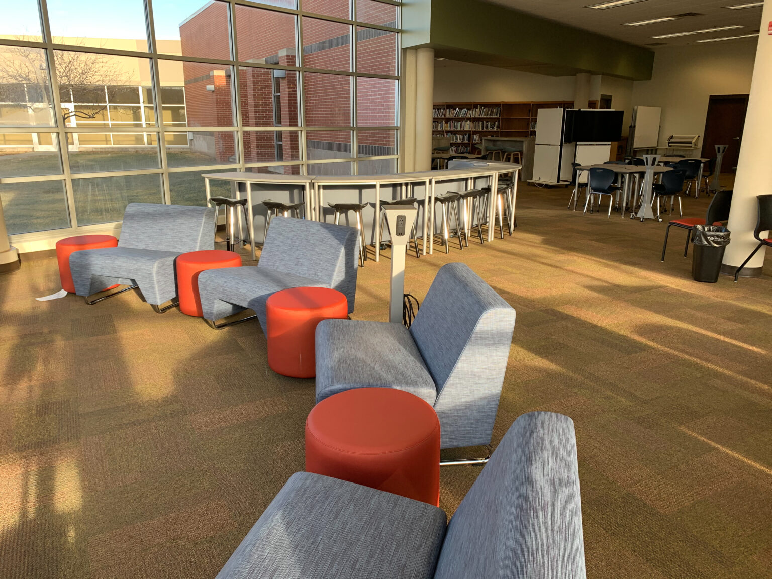 Library Furniture for Eudora High School Media Tech HON Mooreco